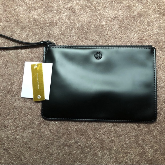 lululemon athletica Handbags - Lululemon Black Goody Bag *NWT*